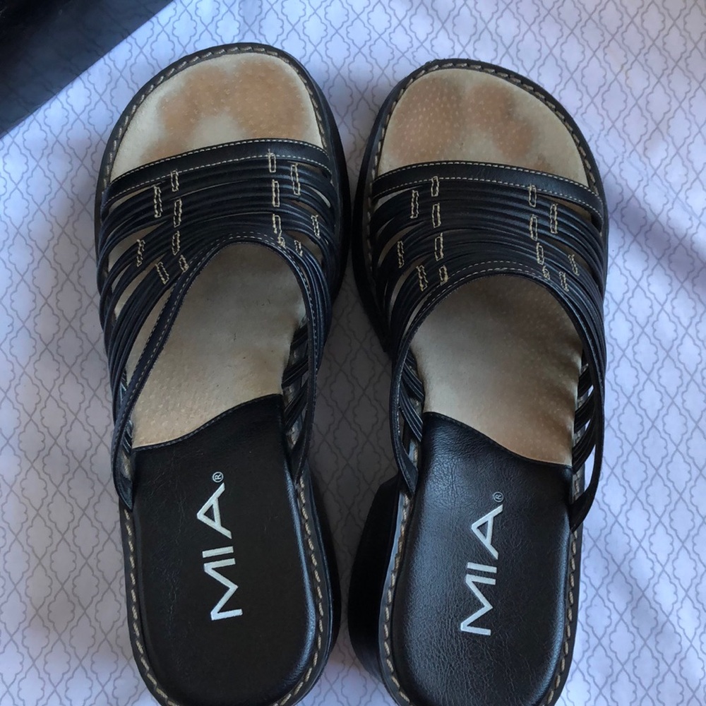 Vintage Y2K Black Platform Sandals - Picture 4 of 5